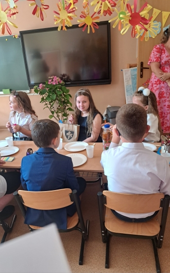 513490022_1090249543208423_1562084657079225591_n