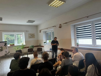 2e733aee-ea21-41a3-9e1f-869f1522e433