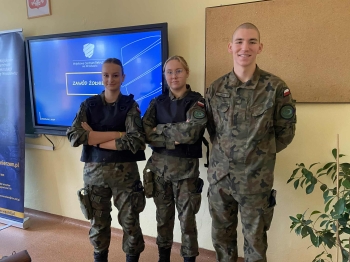 3e3bc6c7-c701-43a0-a235-ebf436919b03