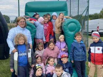 9560d0fc-feb7-451e-aa2b-01f2cb890273