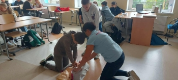 df53e228-b3ff-467b-9ba4-82582b57fc07