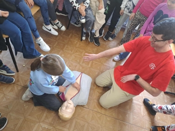 73dc027e-53a7-454d-ad56-f0a5ff943342