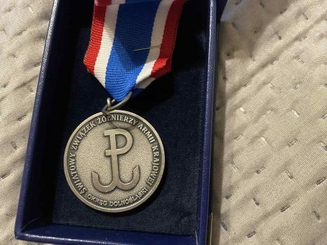 560b2557-70b1-4e6e-ac76-1ed6af9d49c1