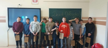 ef1a83d2-5260-48e2-8f69-ef4cc6268cbc