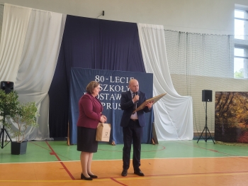 558906402_24758675543789409_7135624308669638524_n