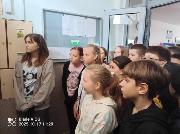 4a4278ef-bca7-43dd-82d0-558d294e05f3