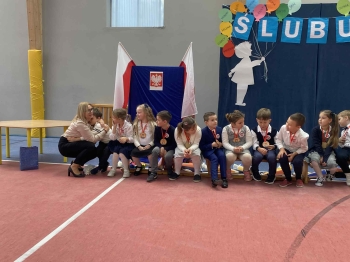 b7e339a3-7c0e-4e7c-821f-d437c5ed3db1