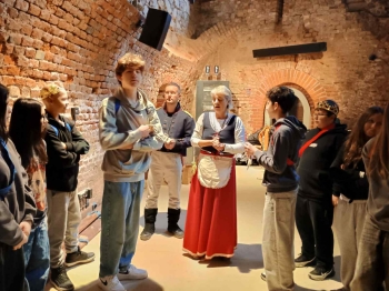 bd974ac5-8bf1-4b26-b5dd-f3eab351b01f