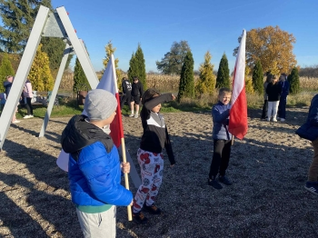 8b05bbf4-31de-4fc0-9151-c1d8b387d35c