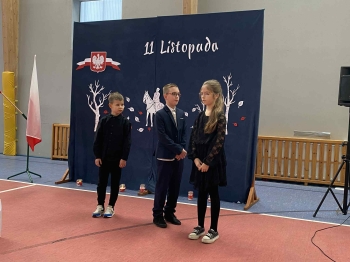 7775b9e1-5147-4194-9531-93cf6e4d6df0