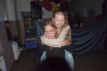 6afa0238-7e79-48a6-8284-f4404f725c88