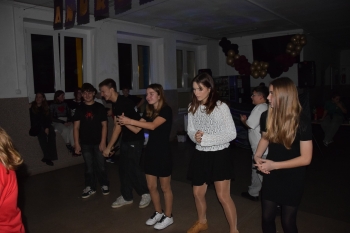 87457b8d-231d-49fd-bdd7-1a93bd448622