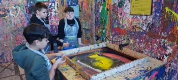 7957ba09-865f-42c4-a926-0d571a835851