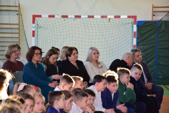 a3c06a29-df42-4be6-b679-ebe2bc49614b