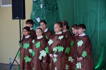 f6315d19-0a90-4e75-b807-1cd83dde86eb