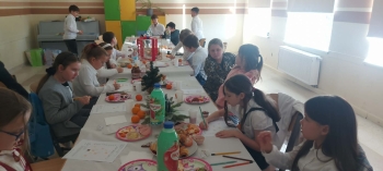 82c6f4f1-5966-4a9e-8874-b860beb96463