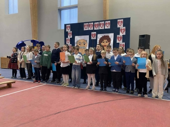 ed562d1c-0372-4bf1-af0c-12977d34733d