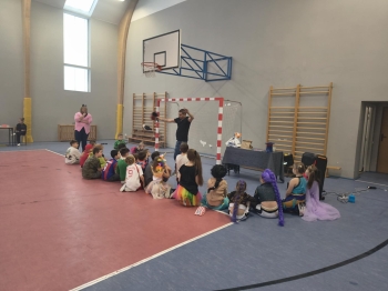 8245b902-35c2-4463-ab0b-707003e7bd0f