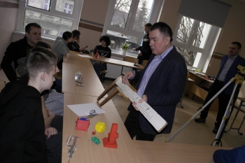 702d406c-9ff5-47b0-a1e5-d68835185a29