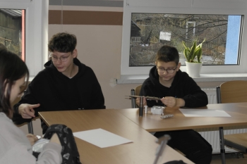 b4ef21d3-cef0-4c55-83b5-76dc29f0560c