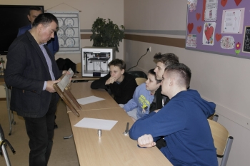 e4a81d0d-e632-4f5d-acbc-9a3c212dfbe0