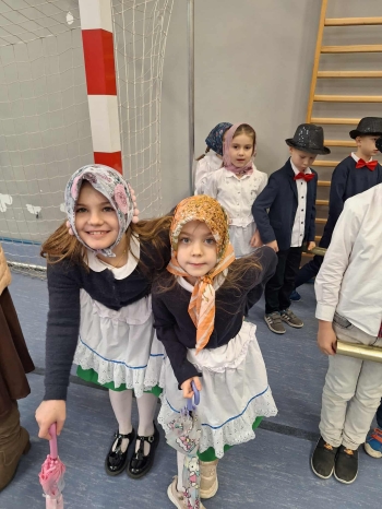 615913855_1484854726399991_8678951657116497165_n