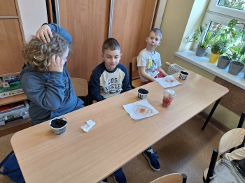 39cf75e2-872b-464f-9028-d0f3cc2b3426