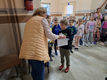 da5ae827-9dc5-4c11-af5e-27dcc5c45eaf