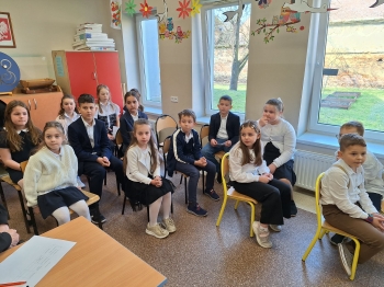 3ef5f53b-eb18-4559-a416-1304a7768954