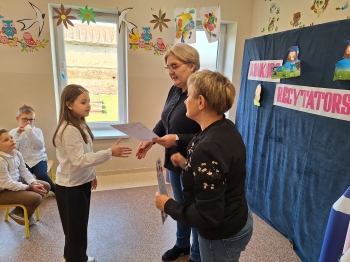 628d6962-d307-4556-abb7-c5acf35c2768