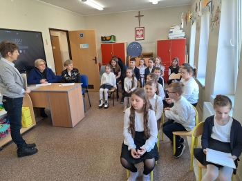 28156e10-ecc2-4adf-af2f-4ebc5ed08905