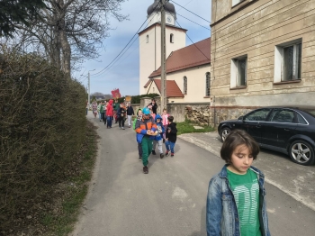 4afb2298-9a58-4a5f-a039-c245cafce87f