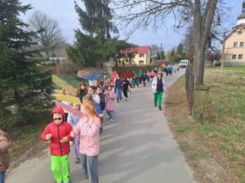 7028dd80-80d1-4e11-b5e4-7cc1bcb49422