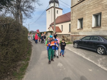 9950faa1-b8bd-47db-a042-a2ddc8e1640e