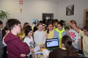 21a8aef1-be4e-4fab-b3ca-80c69055ea78