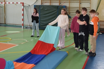 1df5f58e-85ad-443e-9c25-c0939b719c7b