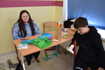 4aa028aa-cc53-470b-b367-0f92a80c05c0