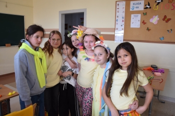 23f2c041-9e7c-45bd-a002-b9f1a5785f37