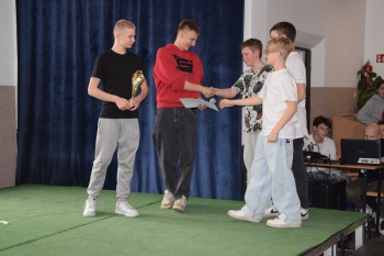 abf0e768-b66d-4343-96b5-252d25a47c20