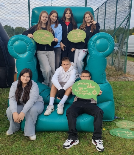 Piknik z okazji 80 -lecia naszej szkoły - fotorelacja.