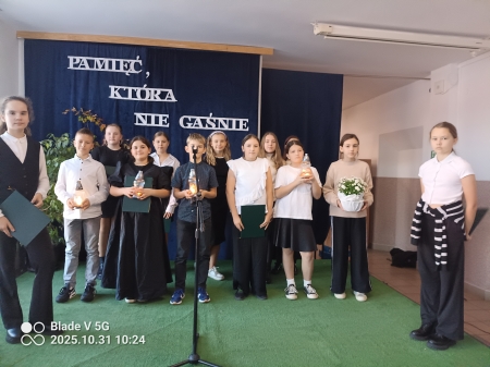 Apel z okazji Święta Zmarłych. 