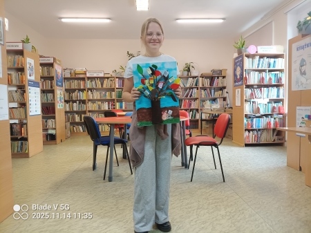 Konkurs plastyczny ( Jesienne drzewo pełne książek)