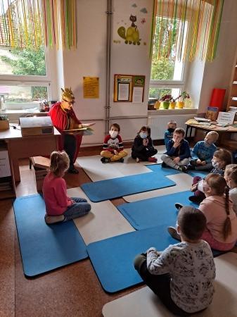 Wizyta w bibliotece szkolnej.