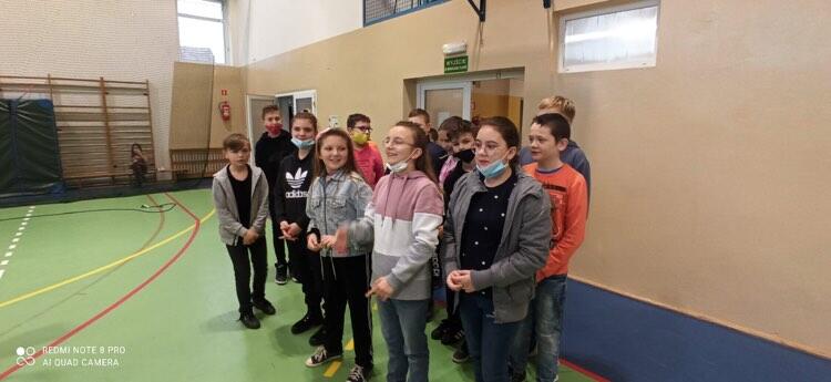 ŚWIATOWY DZIEŃ ŻYCZLIWOŚCI I POZDROWIEŃ